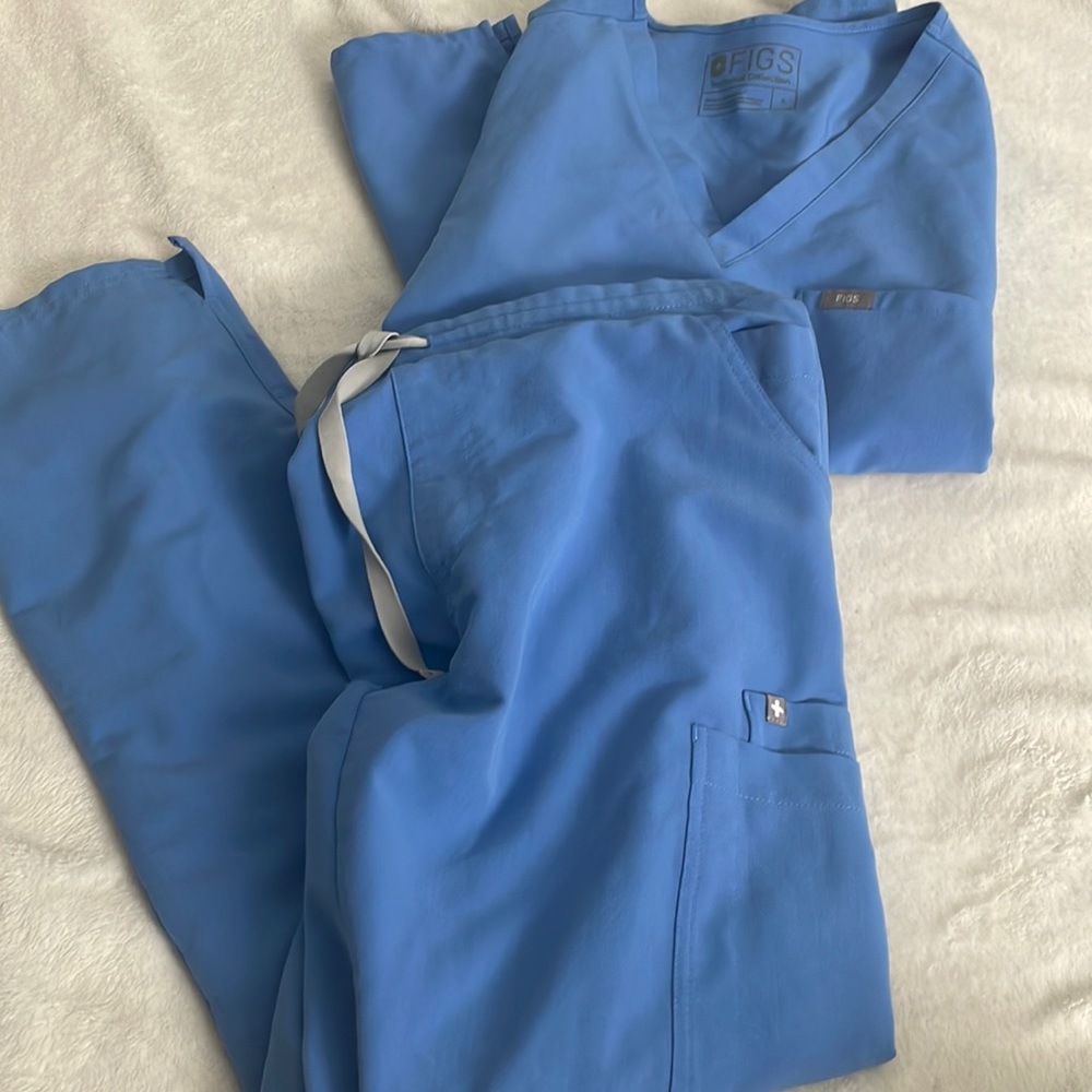 Figs capri blue set